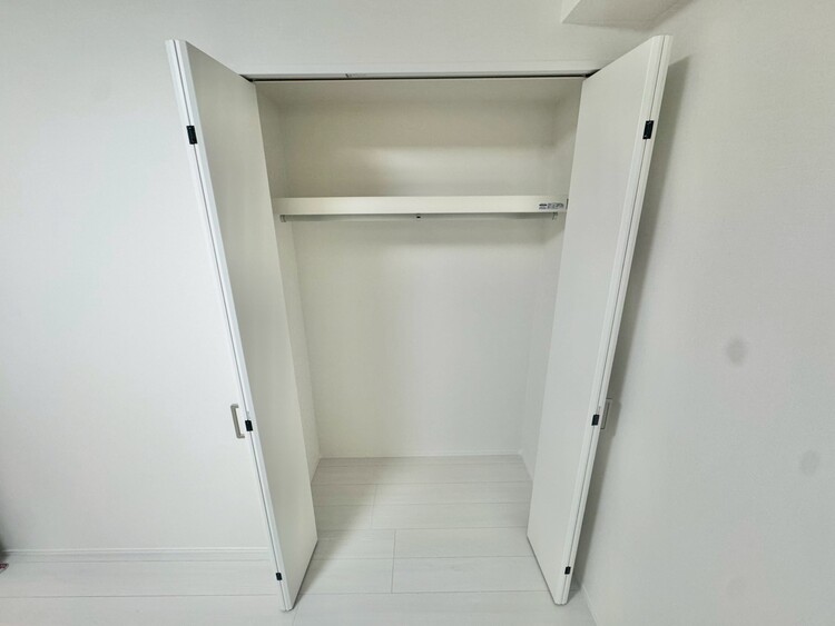 その他 家電やスーツケース、ストック品など何でも片付く嬉しい空間です。