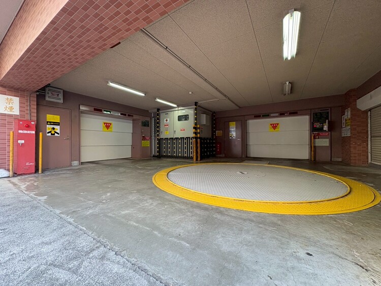 その他 駐車スペースが嬉しいですね。※空き状況は都度ご確認下さい。