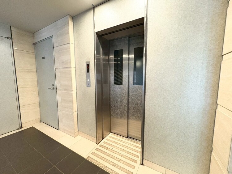 その他 エレベーター完備のため荷物が多くなっても安心。