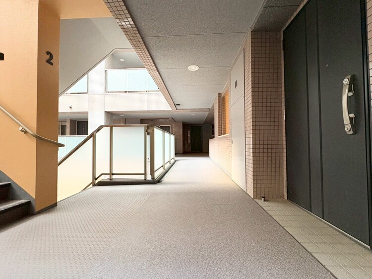 その他 清潔感のある落ち着いた雰囲気の玄関です。