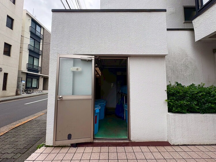 その他 ゴミ置場。綺麗に管理されております。