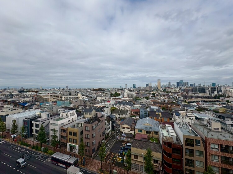 その他 眺望や窓からの景色が良いと、家で過ごす時間も快適です。