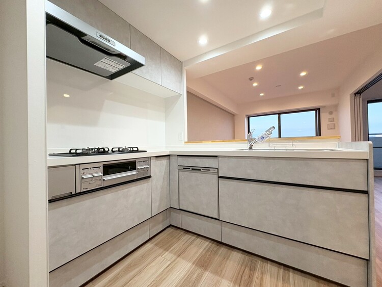 その他 開放感のあるキッチンスペース。調理をしながら、会話も弾みそうですね。