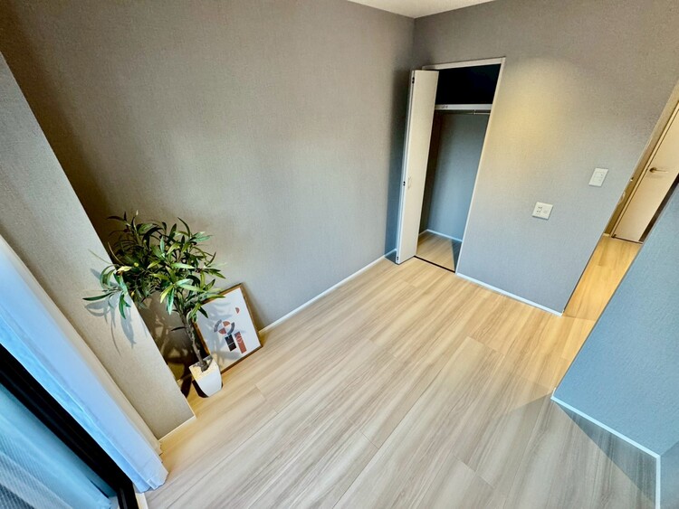 その他 清かで艶やかな時間をもたらしてくれる室内です。