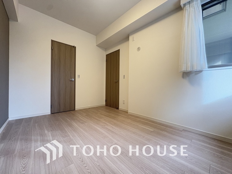 内装 シンプルですっきりとした室内は飽きのこない居心地の良い雰囲気です