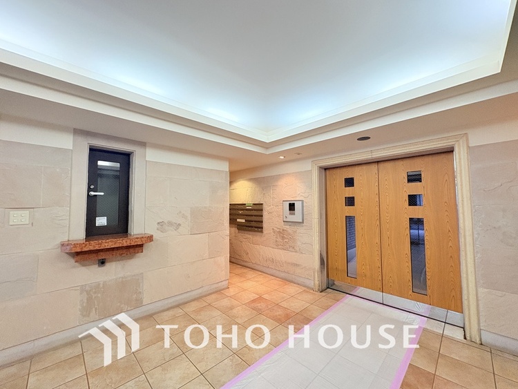 エントランス 手入れの行き届いたエントランス