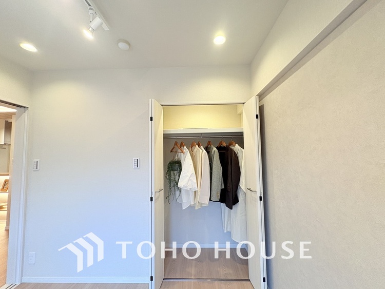 収納 居室　収納