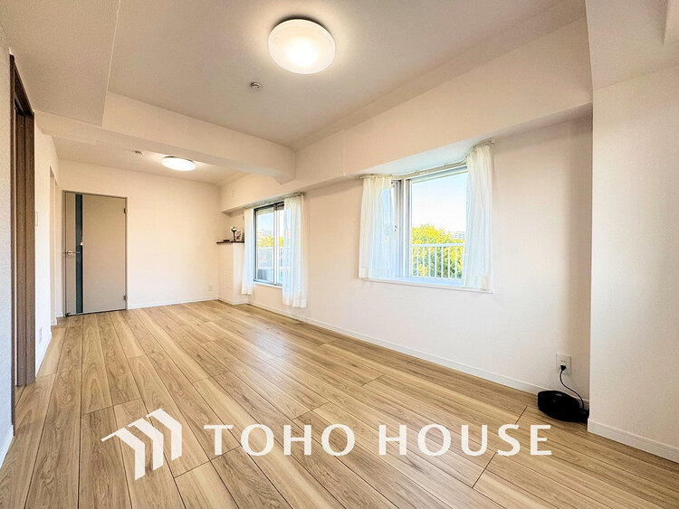 内装 ゆったりとくつろげる上質なリビングダイニング