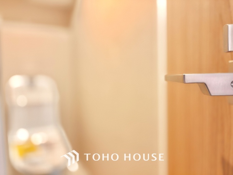 トイレ 清潔感あふれる快適なトイレ。毎日を心地よく過ごせるおすすめポイントです。