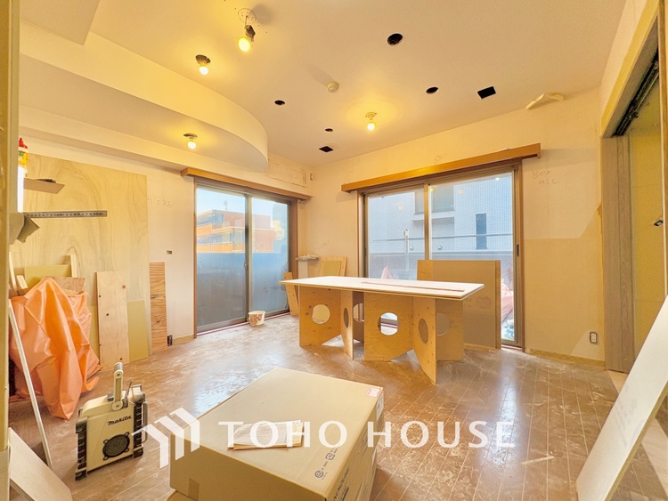 内装 家族みんなの笑顔が、笑い声が絶えない幸せいっぱいのこの場所で新たな生活が始まる。