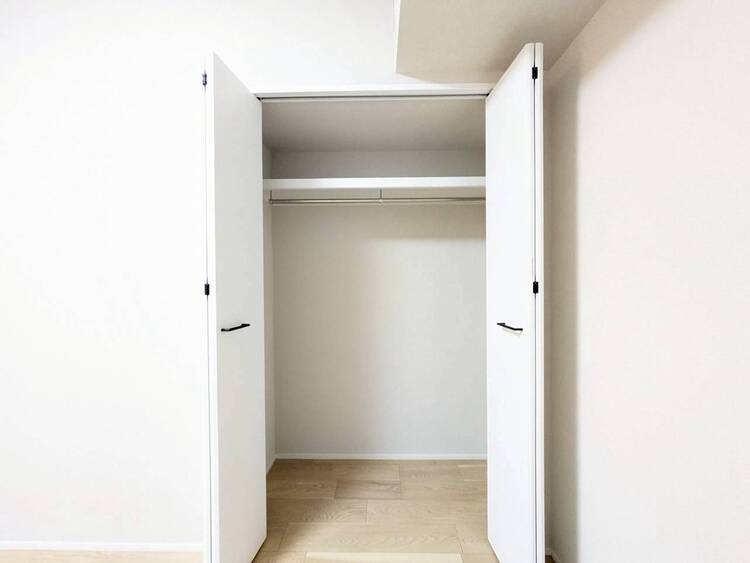 その他 収納スペースが付いていて、お部屋を広く使っていただけます。