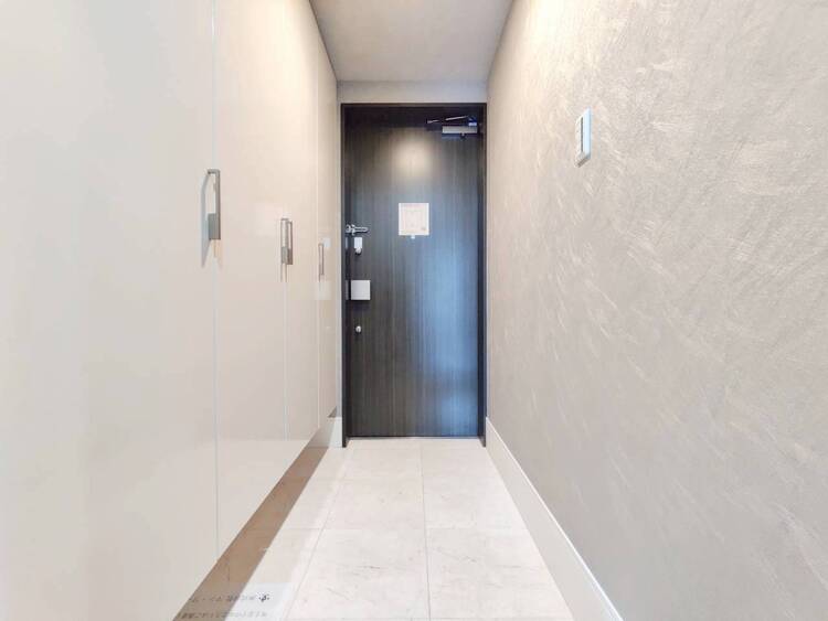 玄関 シューズボックスを完備した玄関です。