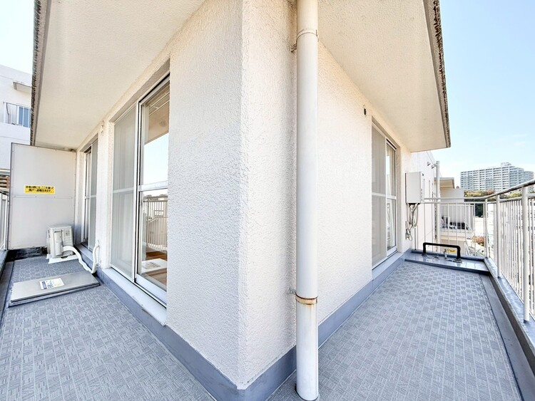 その他 朝の澄んだ空気や、夕方に吹く清々しい風を感じられるバルコニー。