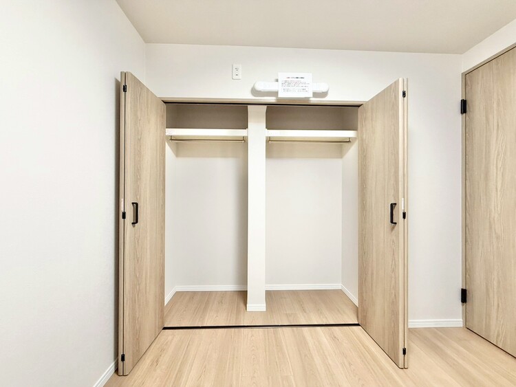 その他 家電やスーツケース、ストック品など何でも片付く嬉しい空間です。