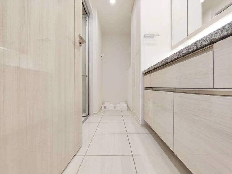 洗面 十分な広さの脱衣所。