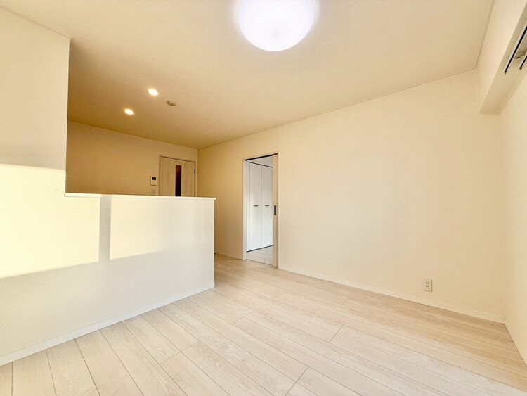 その他 シンプルな内装と偏り過ぎないデザインで統一しました。