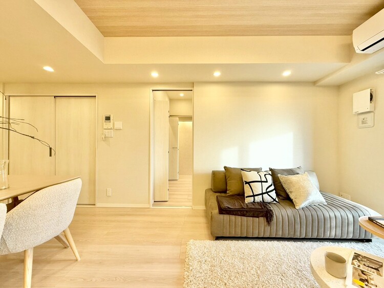 その他 シンプルな内装と偏り過ぎないデザインで統一しました。