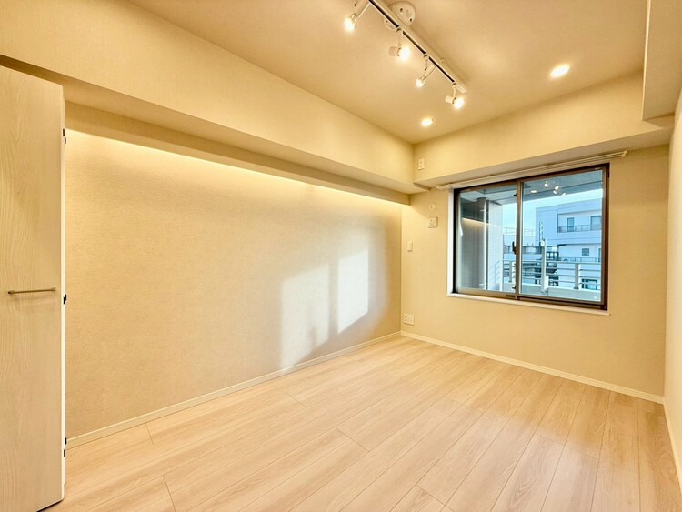 その他 清かで艶やかな時間をもたらしてくれる室内です。