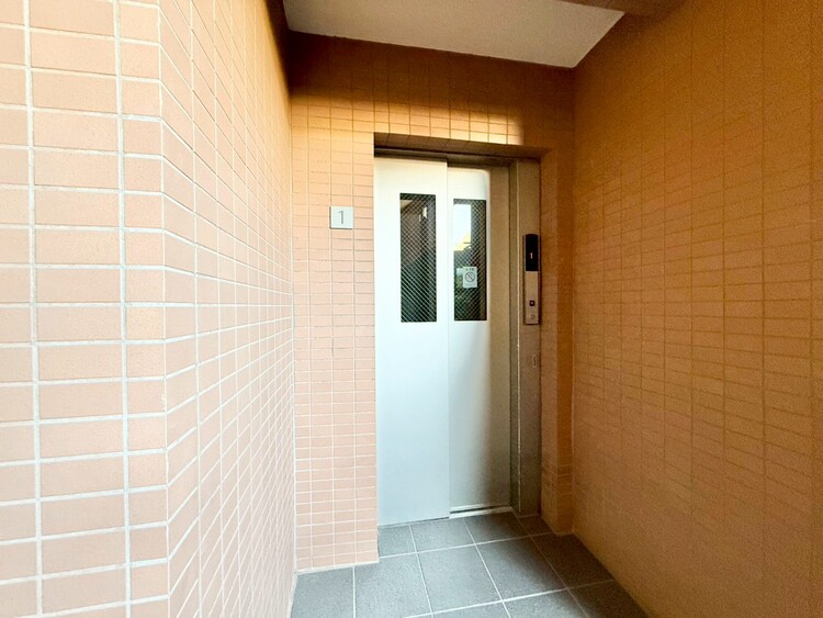 その他 エレベーター完備のため荷物が多くなっても安心。