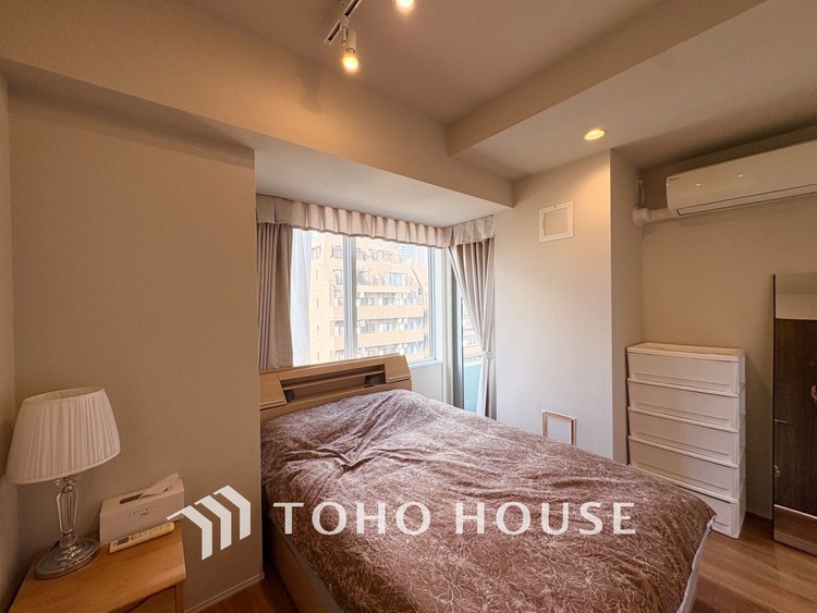 内装 【PRIVATE ROOM】◆属毛離裏◆子は父を手本とし、母に愛育されて成長する。家族の深い繋がり。いつまでも大切にしたい。