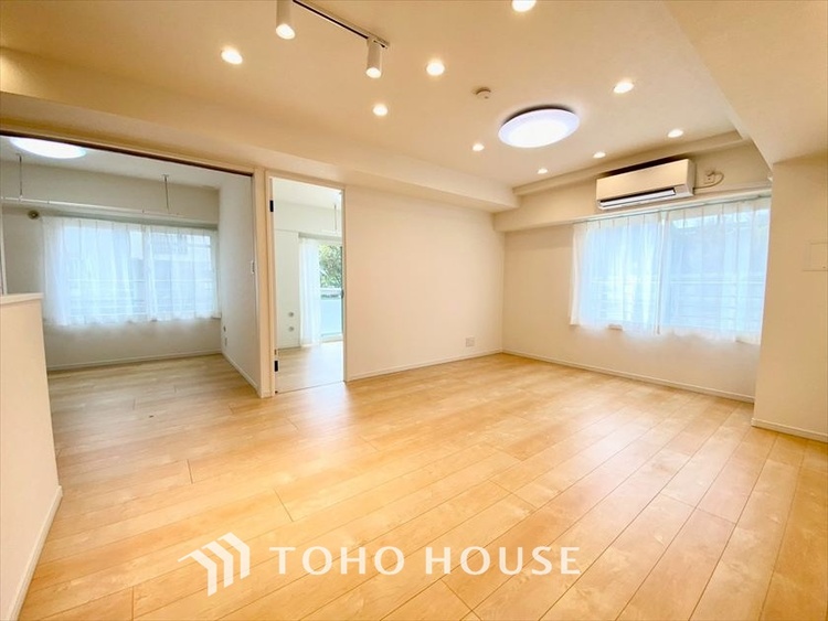 内装 【LIVING】◆家族◆愛する家族を一目で見渡せる。家族が集う空間。永遠に続く幸せな毎日を、ここで。