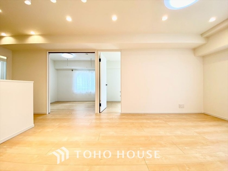 内装 【LIVING】◆simple is best◆無駄のない綺麗なつくりのリビングルームであなただけの暮らしを。