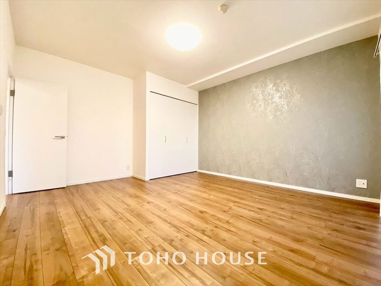 内装 【PRIVATE ROOM】◆快適◆な暮らしに不可欠な収納スペース。快適さとともに思い出も詰まっていく。