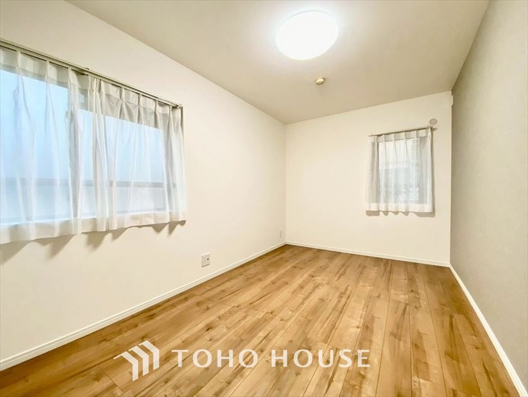 内装 【PRIVATE ROOM】◆属毛離裏◆子は父を手本とし、母に愛育されて成長する。家族の深い繋がり。いつまでも大切にしたい。