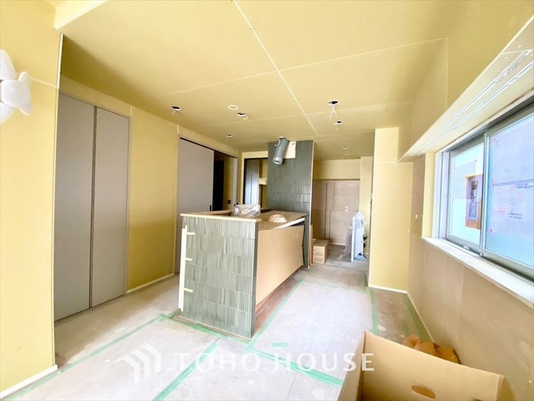 内装 現在改装中◆住む喜び、楽しさ、感動◆を君と共有したい。いつまでもずっと家族を見渡せるこの広い空間で。