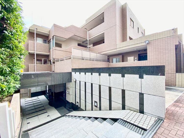 外観 【APPEARANCE】◆ここが居場所◆家族みんなが集うこの場所で、あなただけのＳＴＯＲＹを。あなたが笑い、家族が笑い、幸せが溢れる夢のような毎日を。