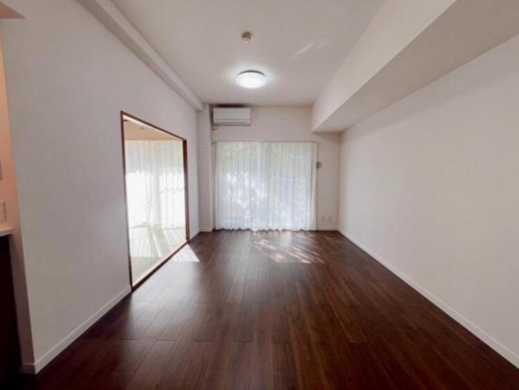 居間 【2025年11月撮影】