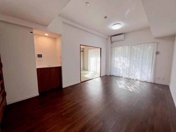 居間 【2025年11月撮影】