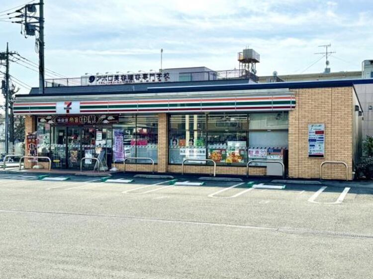 周辺 セブンイレブン 八王子万町店迄210ｍ