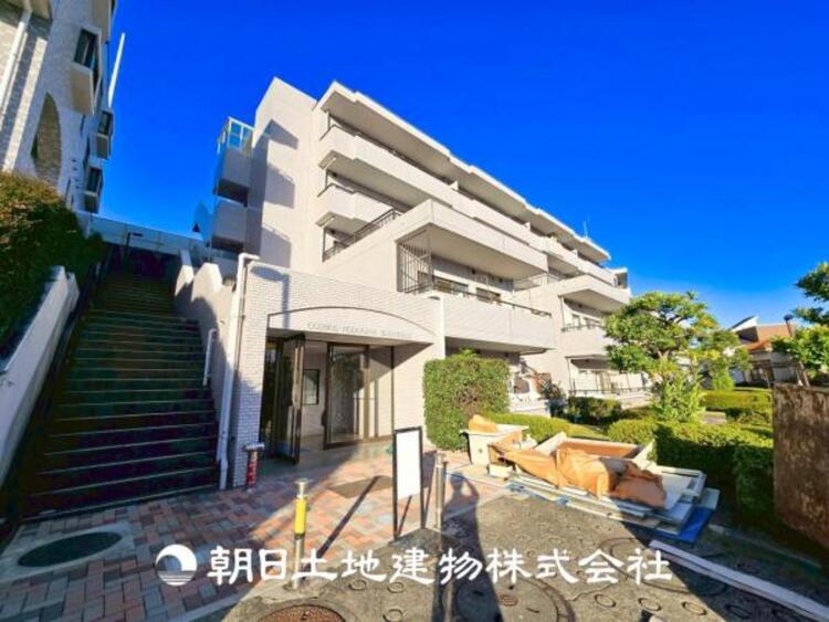 外観 【外観写真】その家から感じられる、気品・上質・重厚感・極細やかさ、そのすべては見た者に安らぎを与える特別な空間です。ここに住むからこそ意味がある。すべての（始まり）をここから迎えましょう。