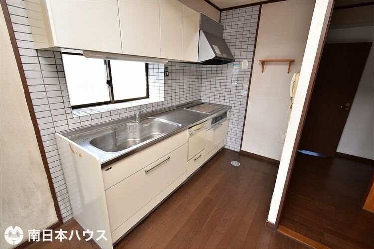 キッチン 【住居部分3階　キッチン】