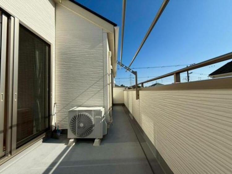 バルコニー ご見学予約はお気軽にお問合せください。