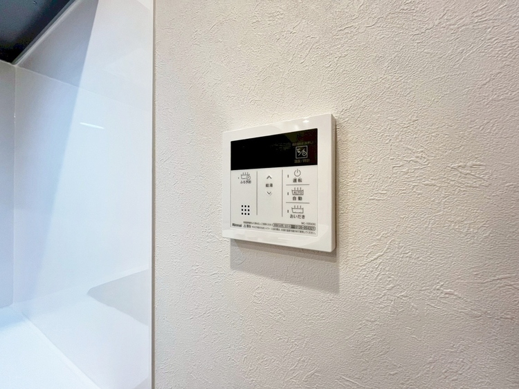 設備 見やすい画面で操作しやすい給湯パネルです。