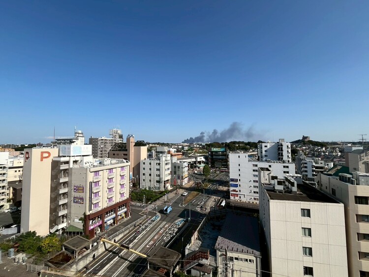 バルコニー 頬をなでる、優しい風を感じることが出来ます。