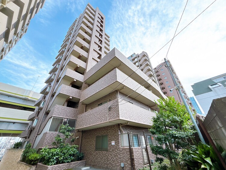 外観 ライフプランニングからローンまで、一貫してご説明させていただきます。お気軽にお問い合わせくださいませ。