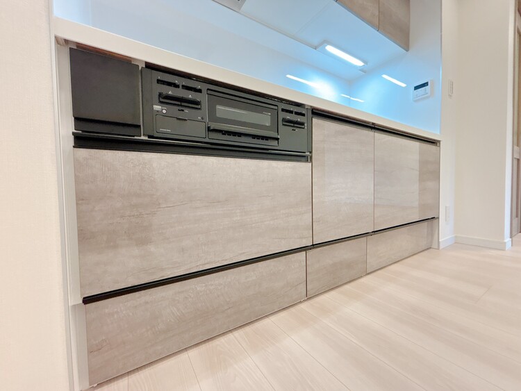 キッチン 洗練されたスタイリッシュなデザイン性と使いやすさを備えた仕様。