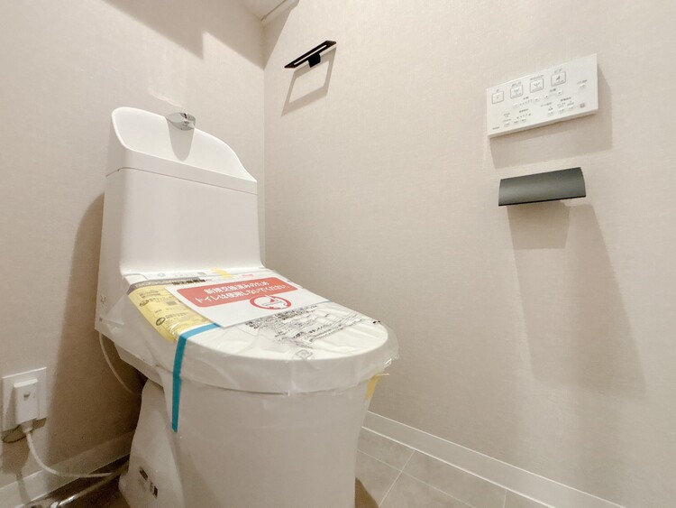 トイレ 暮らしの中のさりげないひとときの快適さにも、こだわりを、持って設備を配しております。