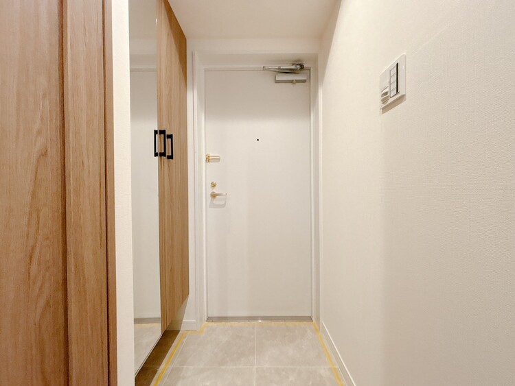 設備 シューズボックスを完備した玄関です。