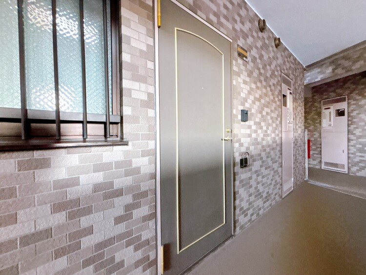 玄関 玄関を開ければ、そこは安らぎのご自宅。