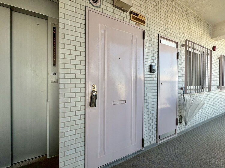 玄関 玄関を開ければ、そこは安らぎのご自宅。