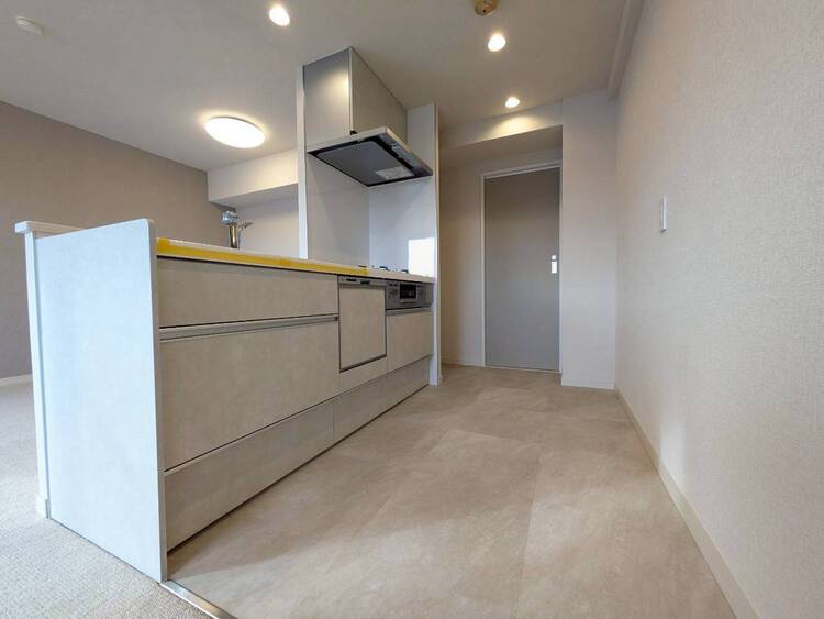 キッチン 洗練されたスタイリッシュなデザイン性と使いやすさを備えた仕様。