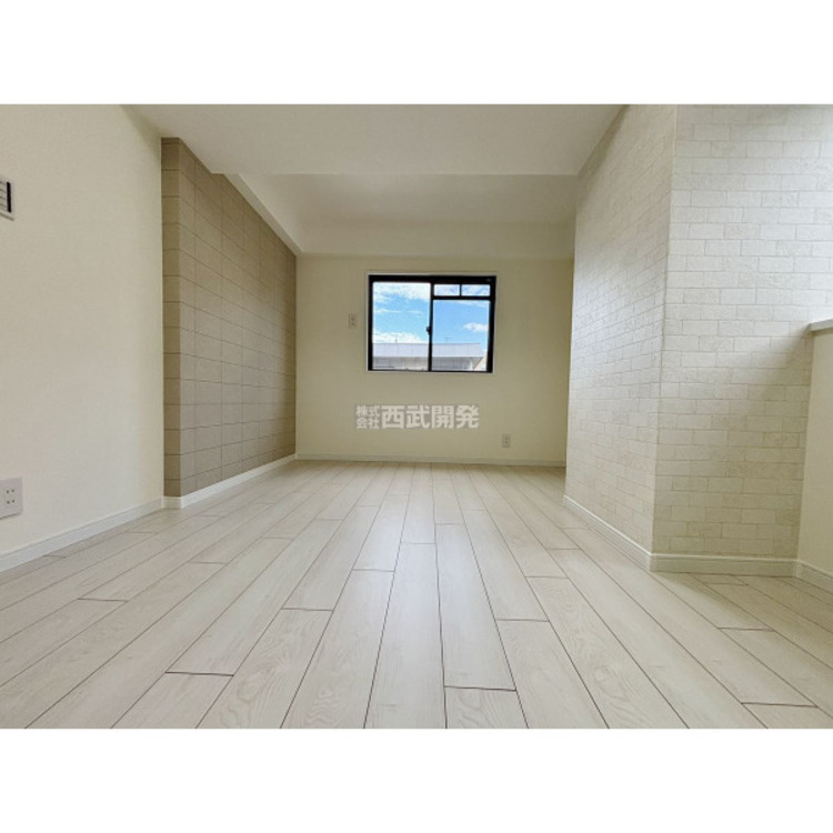 居間 令和7年10月20日撮影