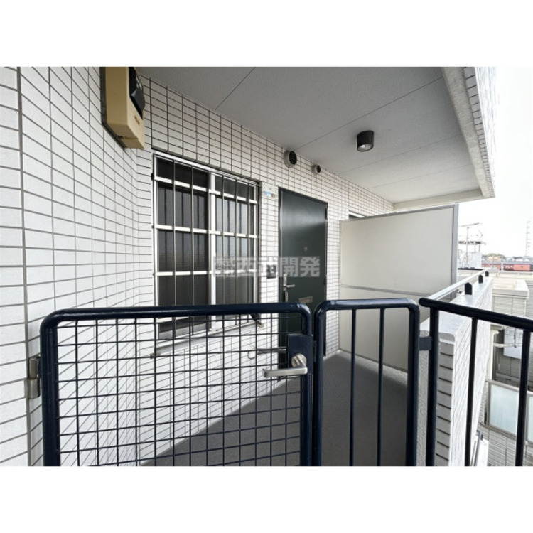 その他 玄関ポーチ