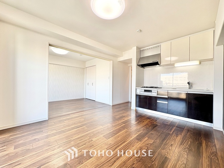 内装 叶えたかったのは落ち着きのあるナチュラルな風合い、そして開放感があるリビング。