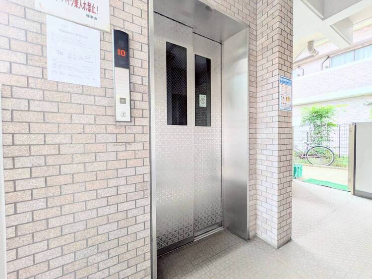 その他 エレベーター完備のため荷物が多くなっても安心。