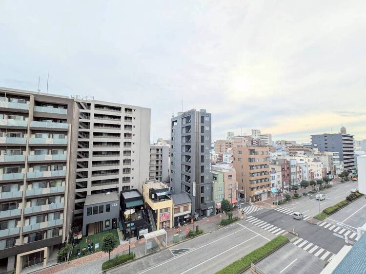 その他 眺望や窓からの景色が良いと、家で過ごす時間も快適です。